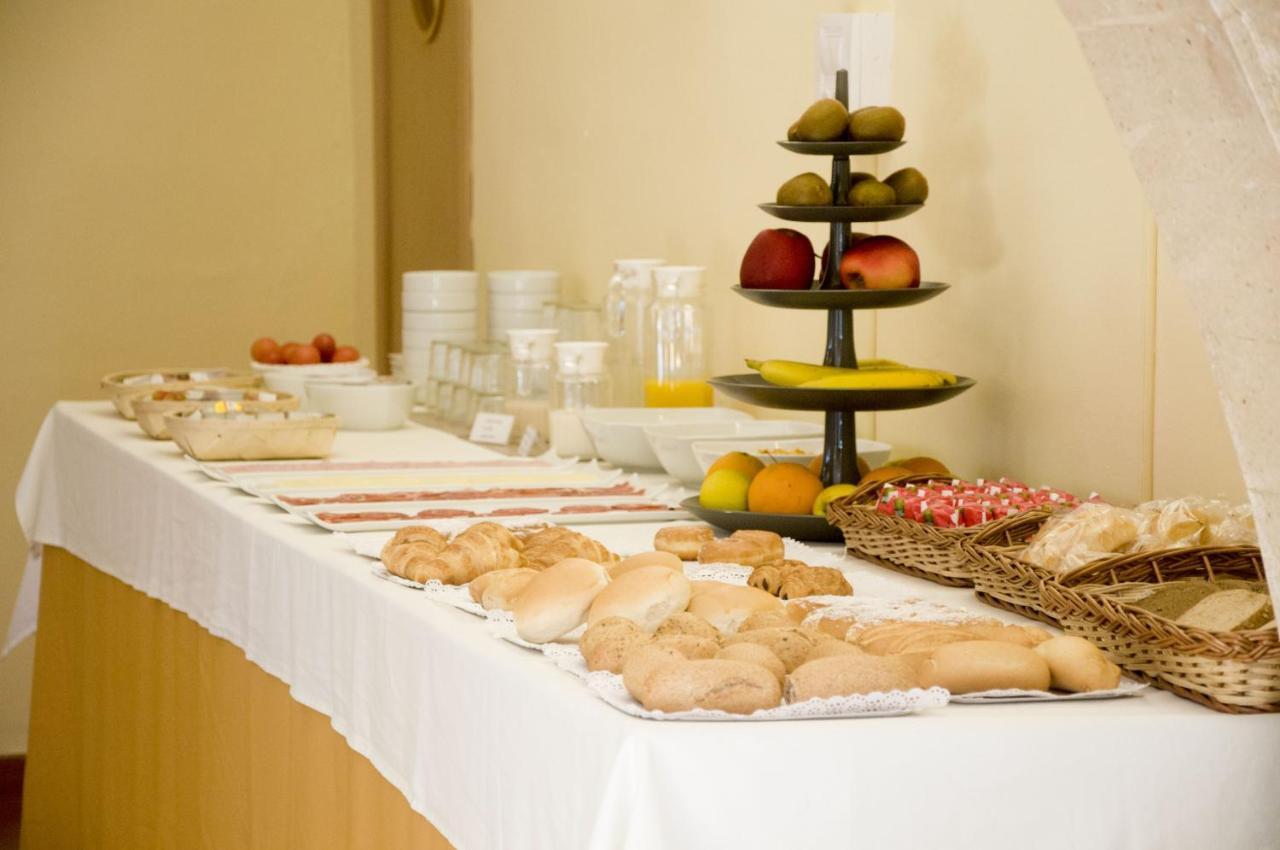 Hotel Madrid Ciutadella  Εξωτερικό φωτογραφία