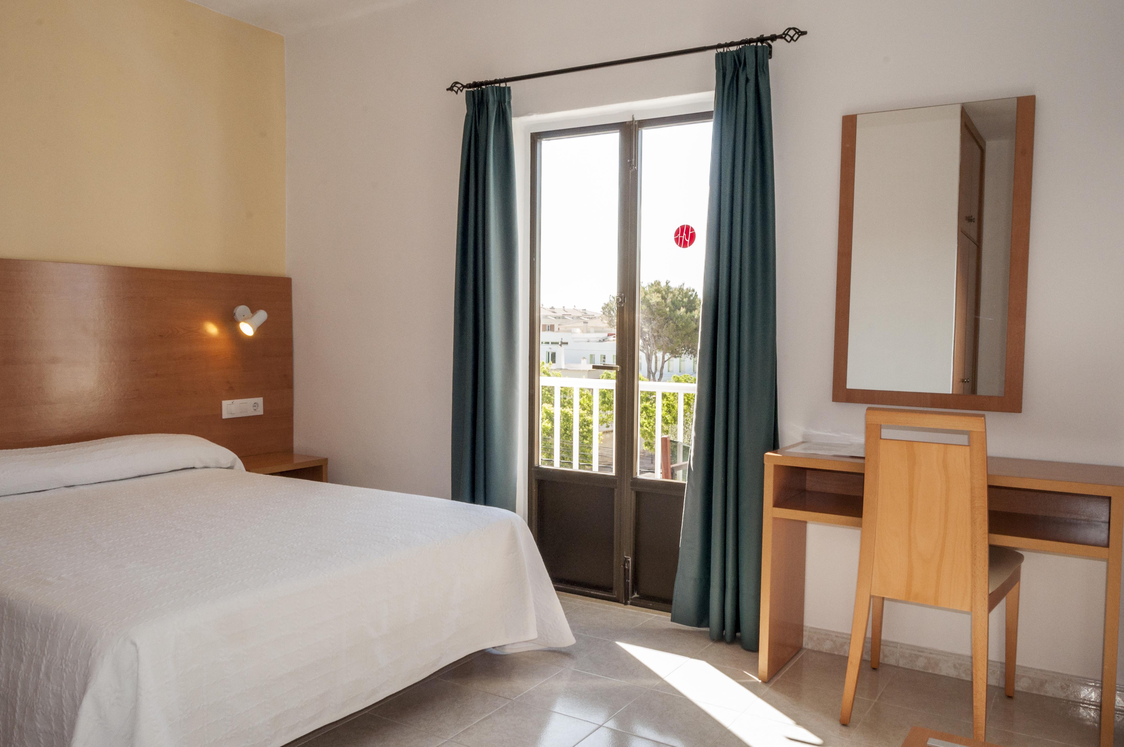 Hotel Madrid Ciutadella  Εξωτερικό φωτογραφία