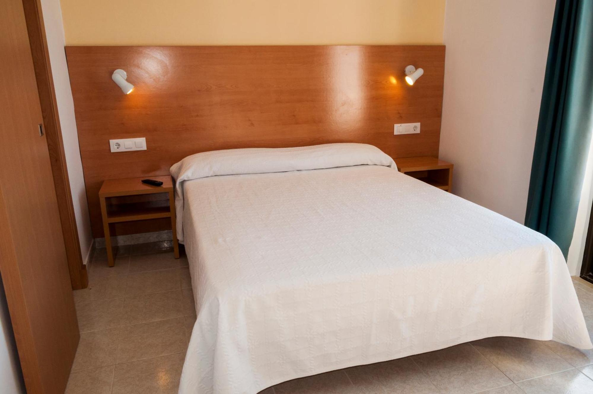Hotel Madrid Ciutadella  Εξωτερικό φωτογραφία