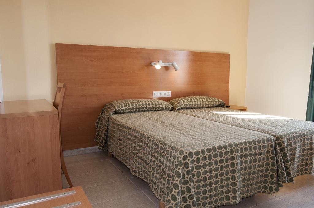 Hotel Madrid Ciutadella  Εξωτερικό φωτογραφία